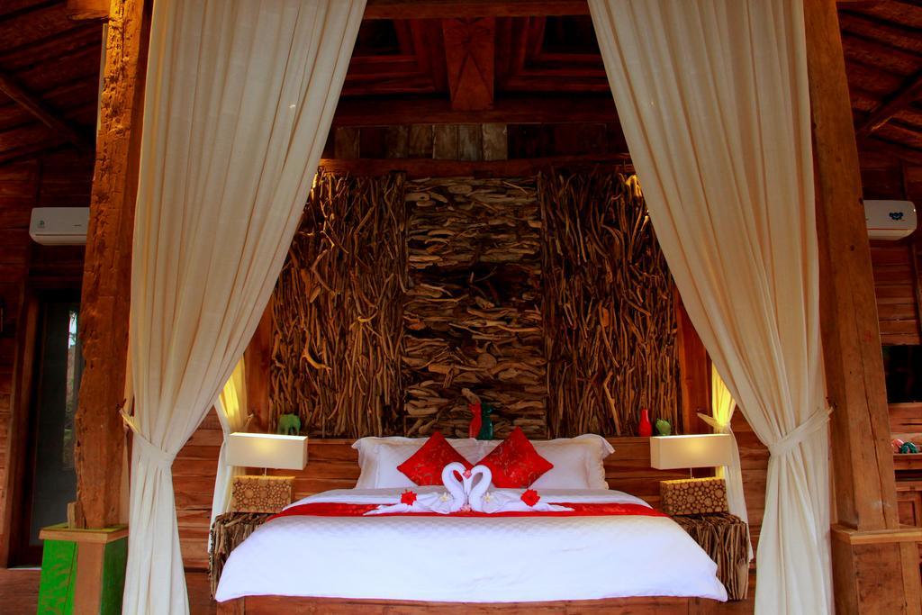 Virgin * Ubud (Bali)